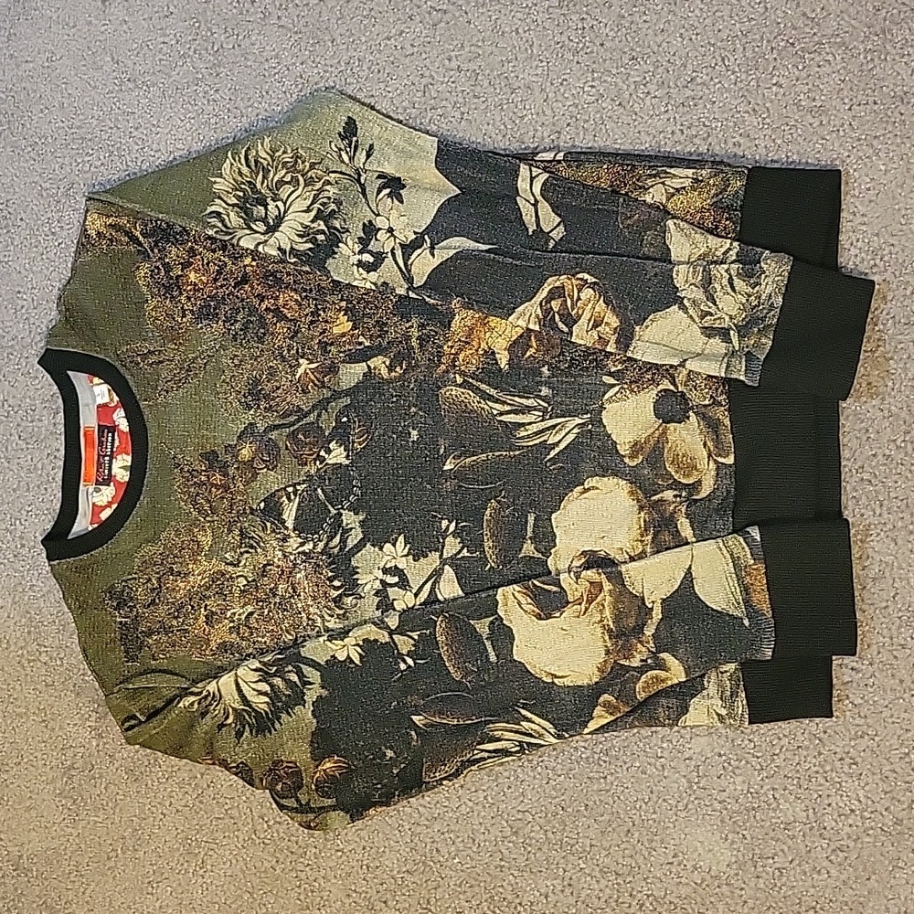 Robert Graham Limited Edition Robert Mens Crew neck Paradeisos sweater  (Small)